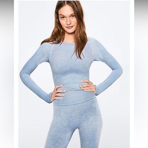 PINK Seamless Cropped Workout Crew